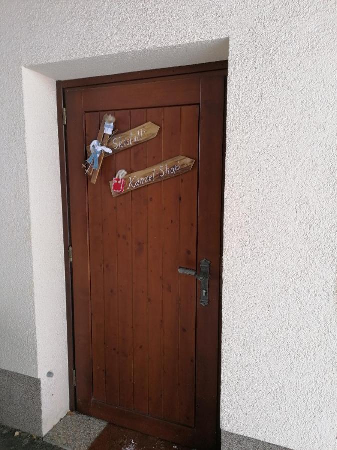 Gerlitzen Ferienappartement Paul Im Ski- Und Wandergebiet, Kanzelhoehe, Ossiacher See Deutschberg Exterior foto